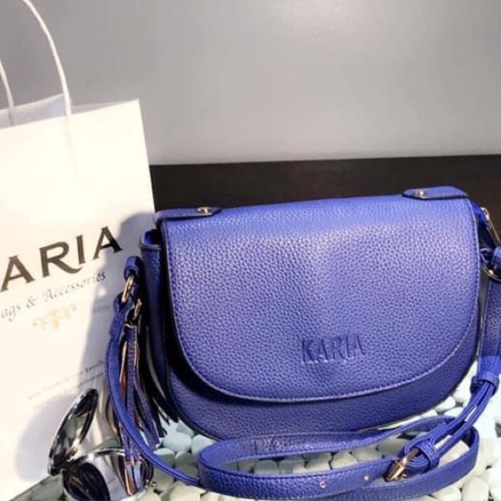 Beautiful crossbody bag by Karia